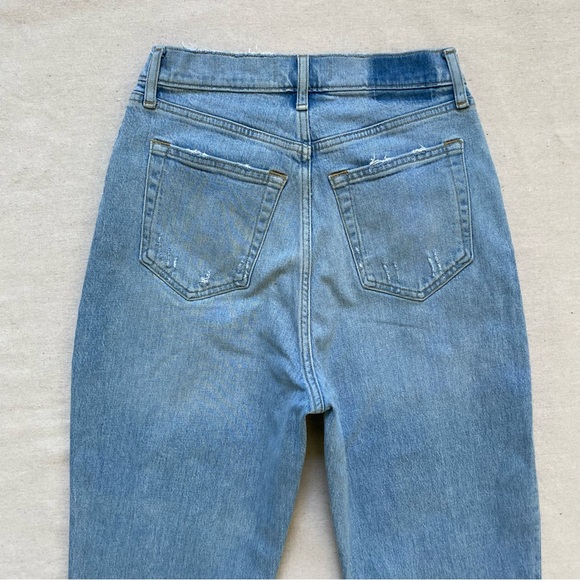 Abercrombie & Fitch The Dad High Rise Curve Love Jeans - Picture 13 of 15